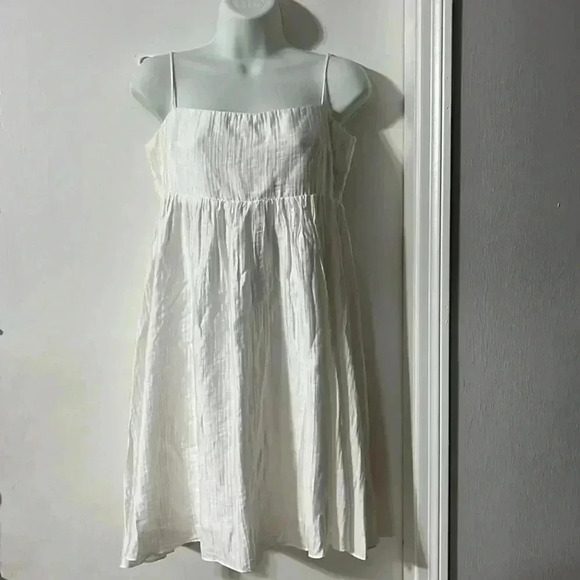 Astr Dresses & Skirts - Astr the label dress